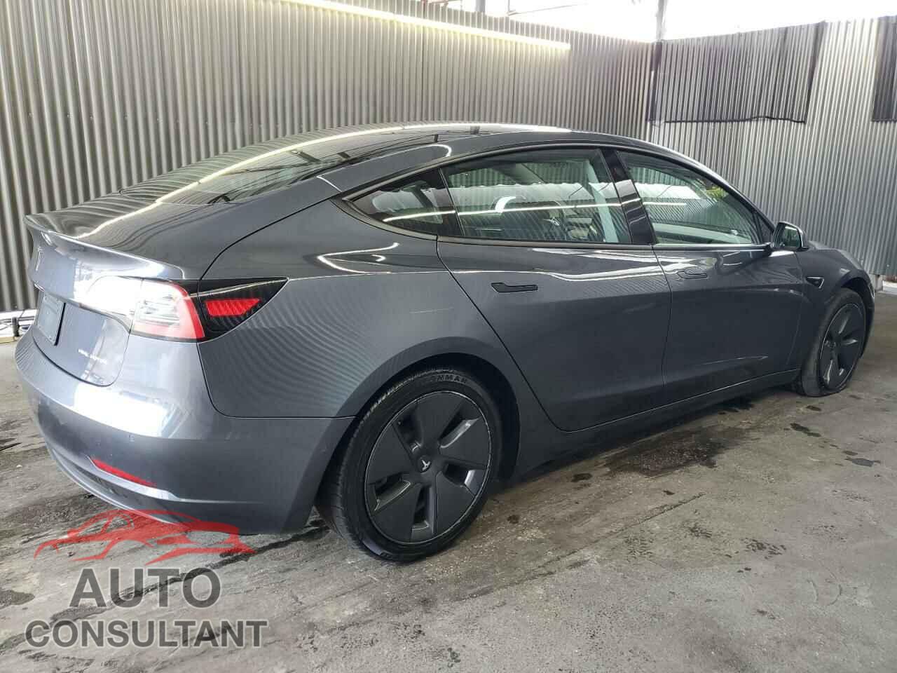 TESLA MODEL 3 2022 - 5YJ3E1EB1NF286500