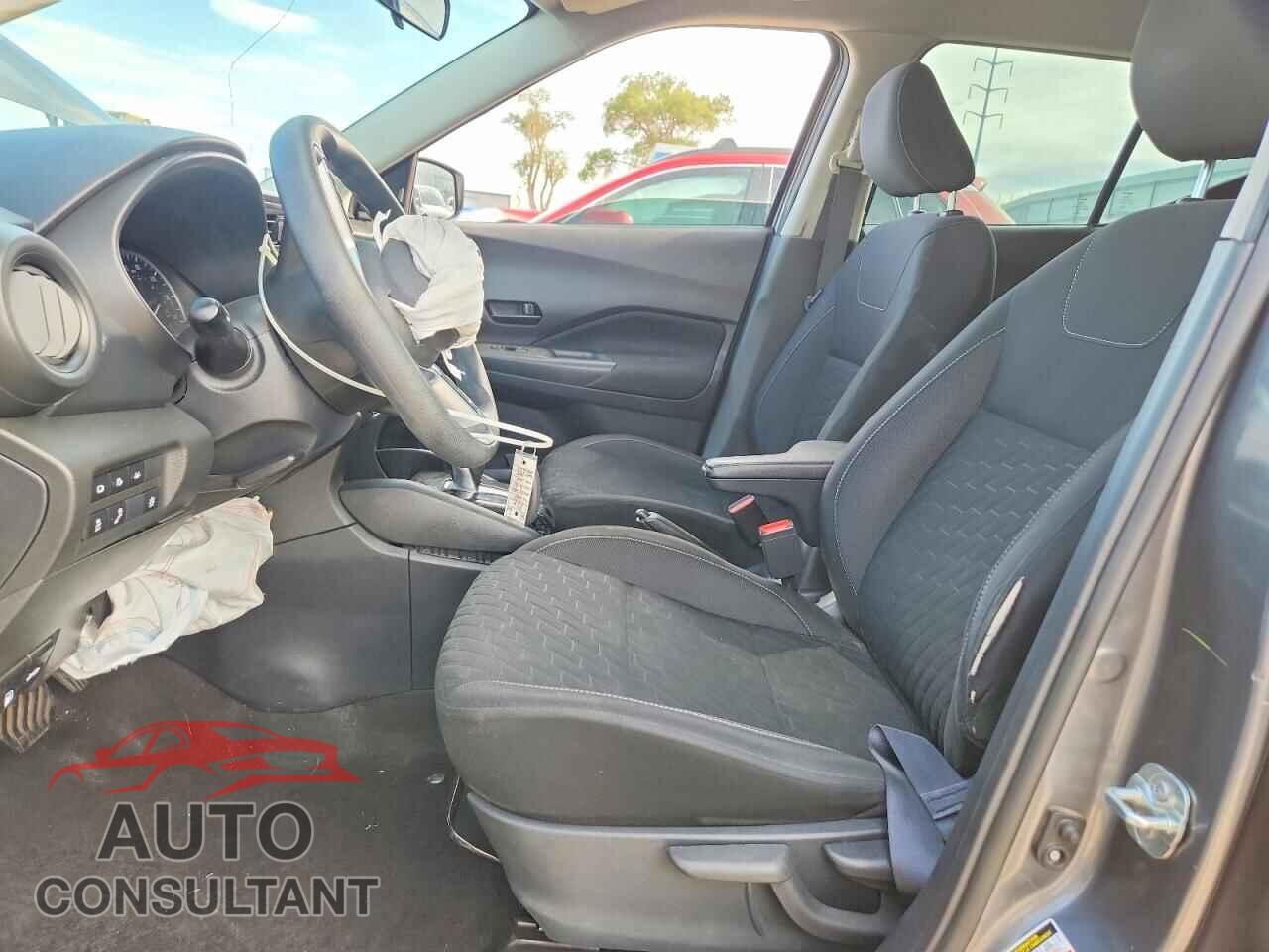 NISSAN KICKS 2020 - 3N1CP5BVXML521267