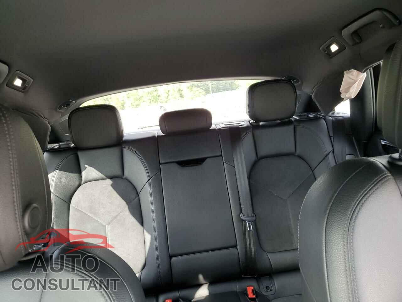 PORSCHE MACAN 2021 - WP1AB2A51MLB34037
