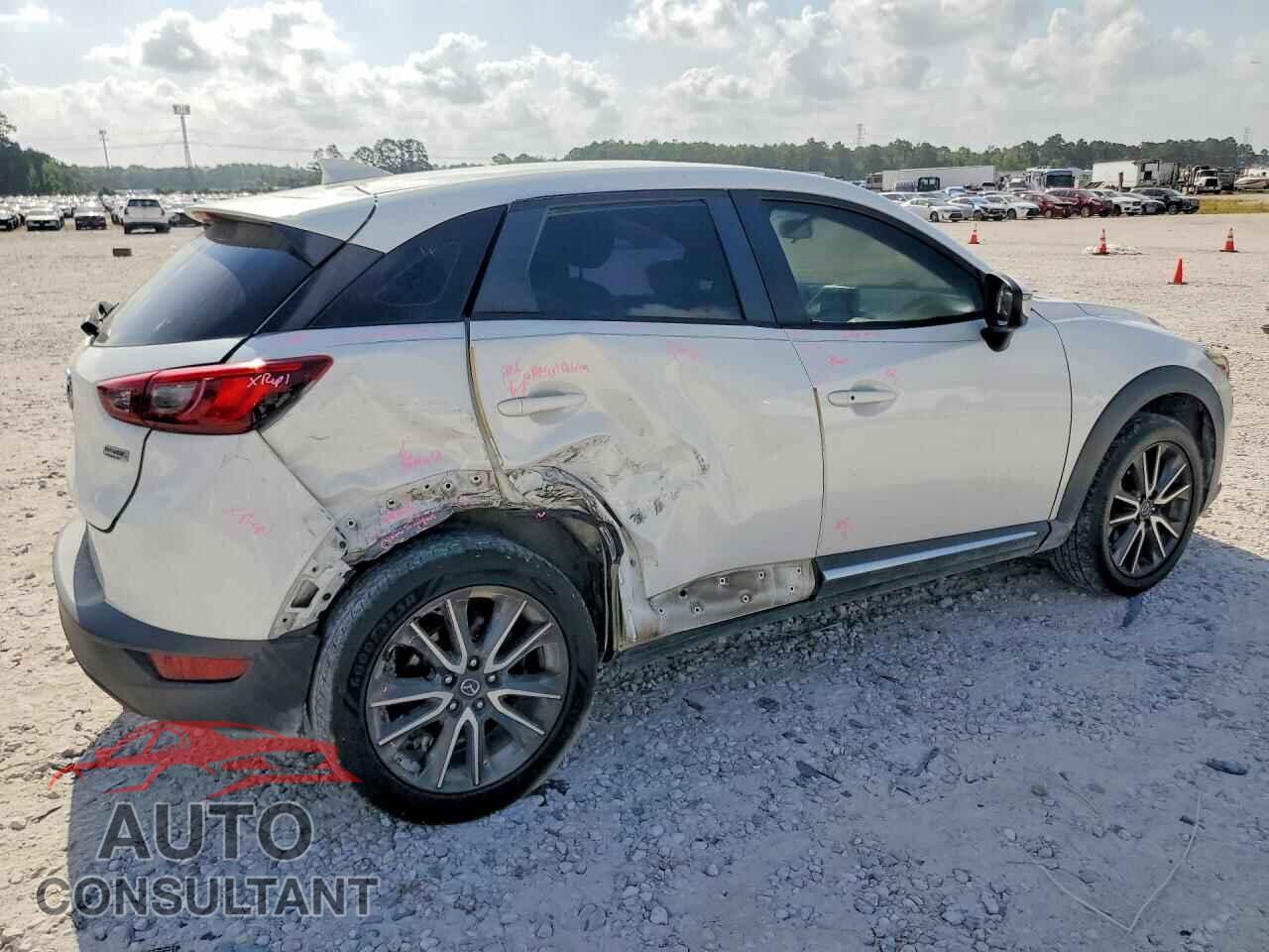 MAZDA CX-3 2017 - JM1DKDD72H0174299