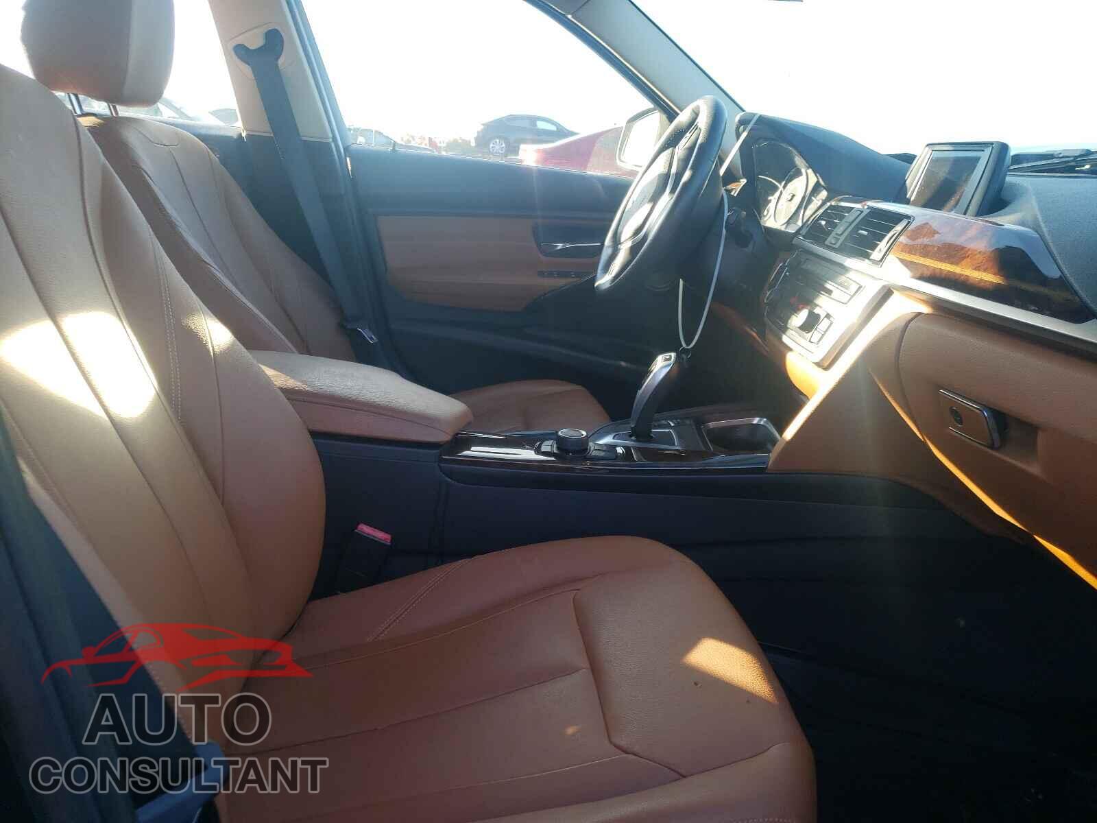 BMW 3 SERIES 2015 - WBA3B5C55FP653285