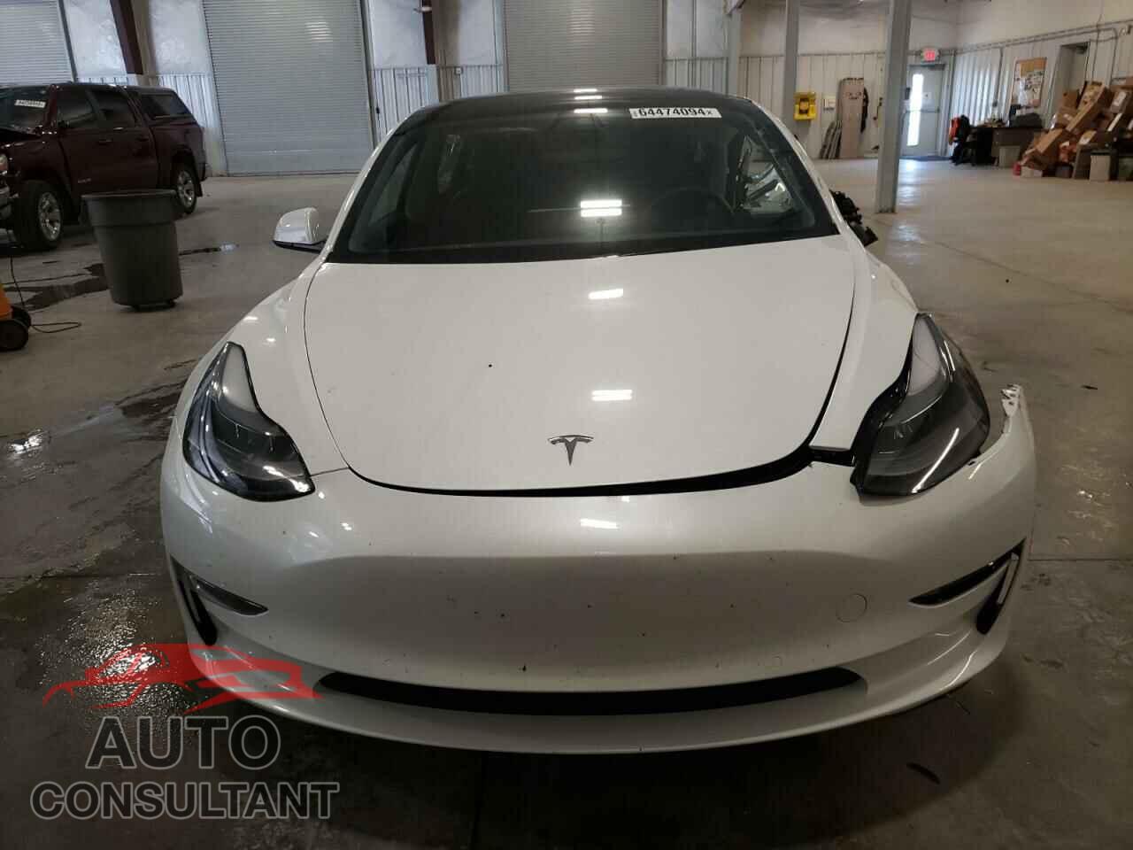 TESLA MODEL 3 2022 - 5YJ3E1EB4NF120035