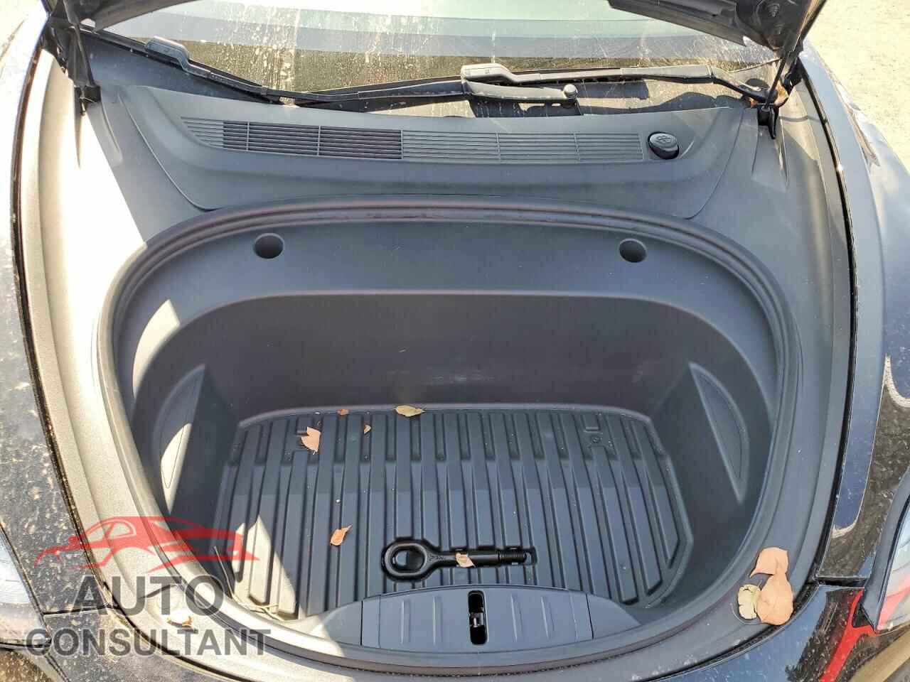 TESLA MODEL 3 2021 - 5YJ3E1EC9MF001582