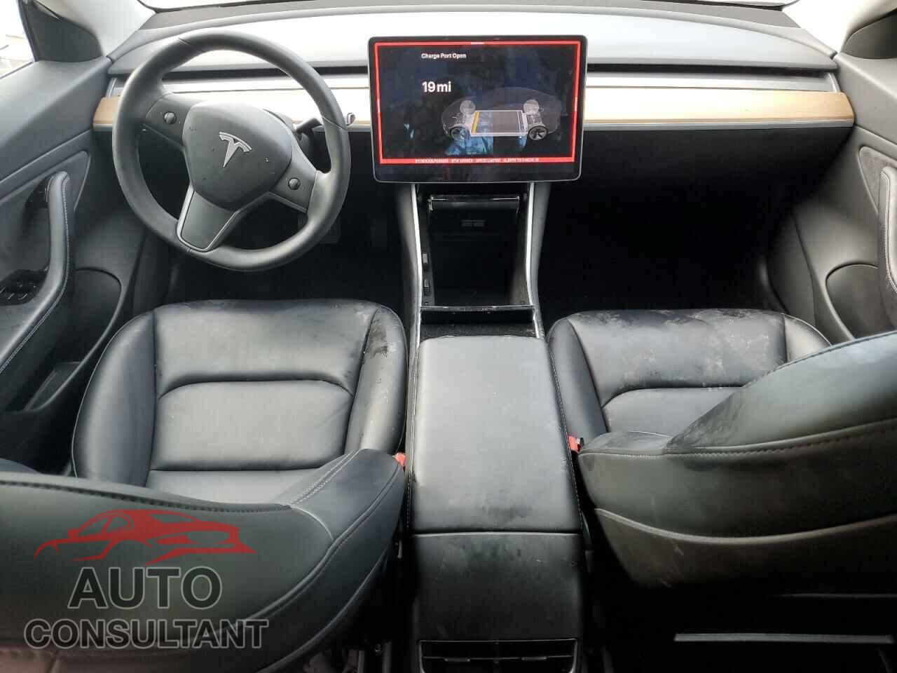 TESLA MODEL 3 2020 - 5YJ3E1EA5LF660255