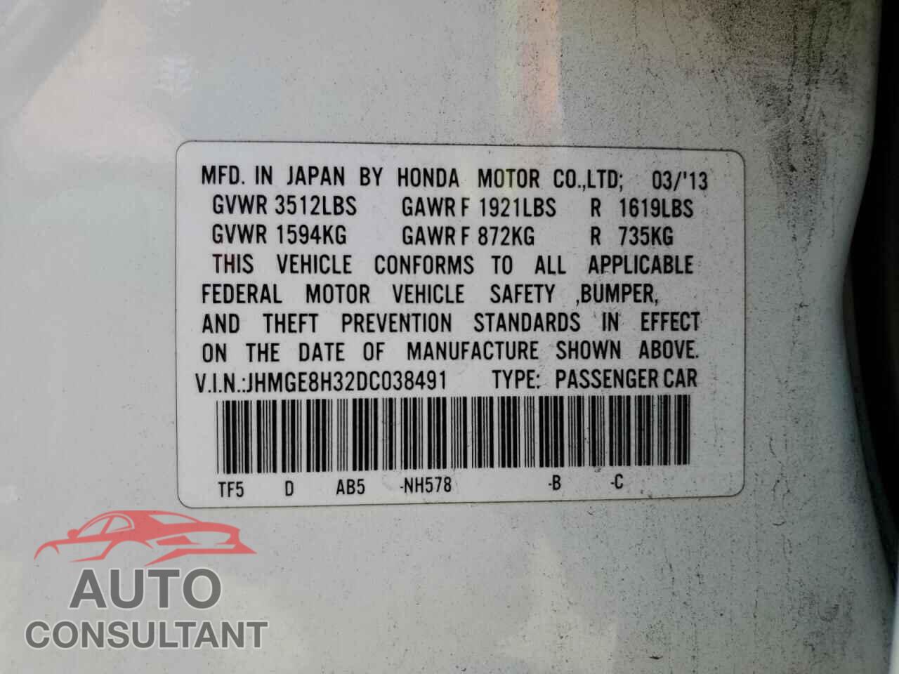 HONDA FIT 2013 - JHMGE8H32DC038491