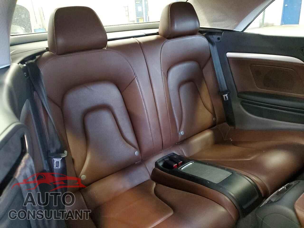 AUDI A5 2013 - WAULFAFH6DN015848