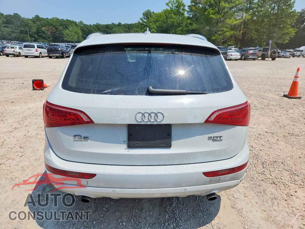AUDI Q5 2012 - WA1LFAFP0CA138670