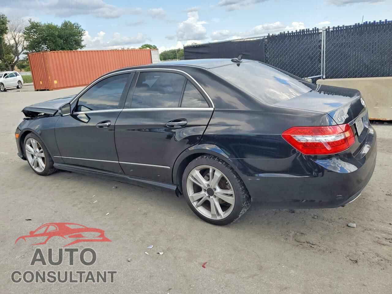 MERCEDES-BENZ E-CLASS 2013 - WDDHF5KB2DA727353