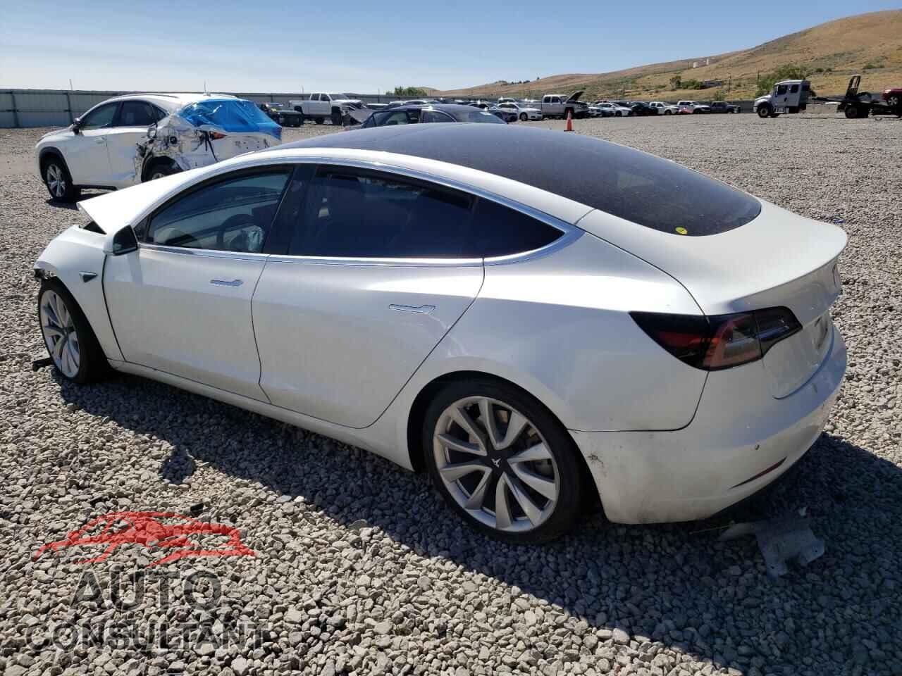 TESLA MODEL 3 2018 - 5YJ3E1EB0JF185796
