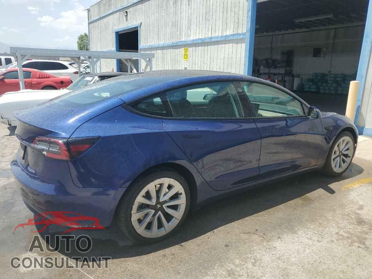 TESLA MODEL 3 2022 - 5YJ3E1EA9NF370460