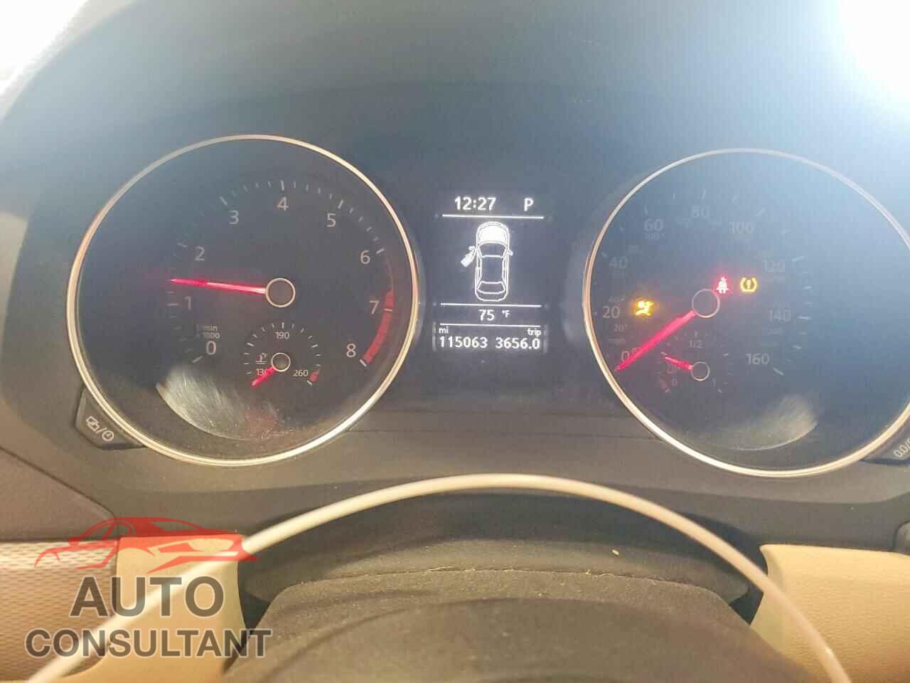 VOLKSWAGEN JETTA 2017 - 3VWDB7AJ6HM266043