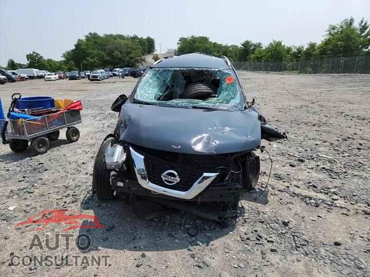 NISSAN ROGUE 2017 - KNMAT2MV2HP521530