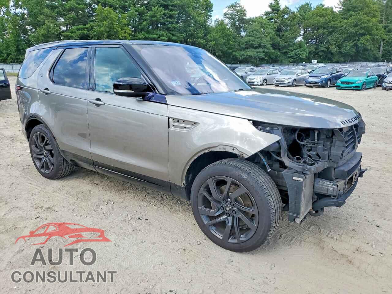 LAND ROVER DISCOVERY 2017 - SALRRBBV3HA046552