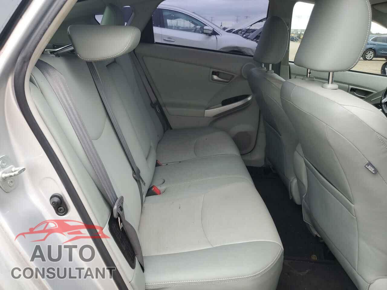 TOYOTA PRIUS 2014 - JTDKN3DU4E0380783