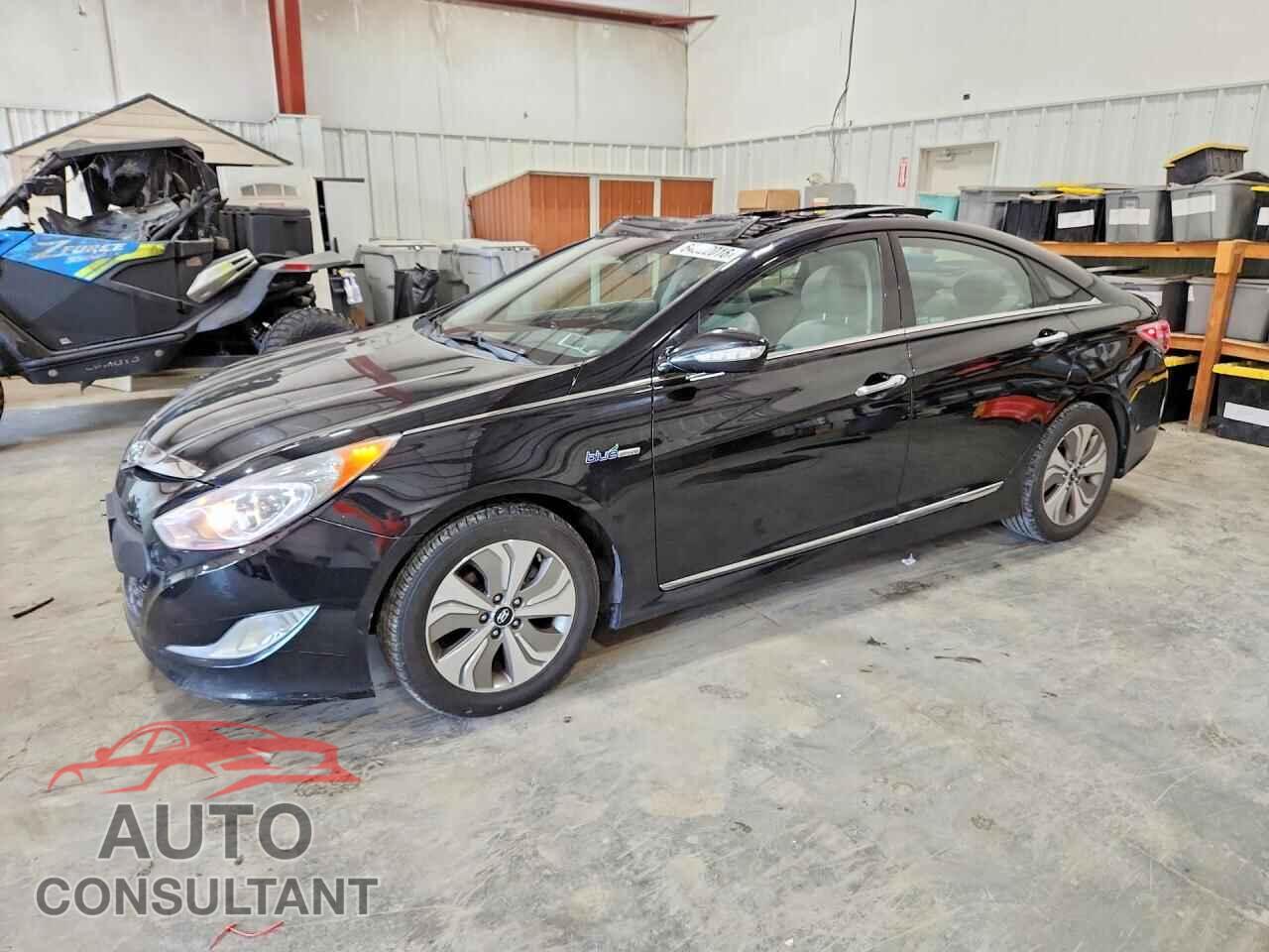 HYUNDAI SONATA 2014 - KMHEC4A48EA110068