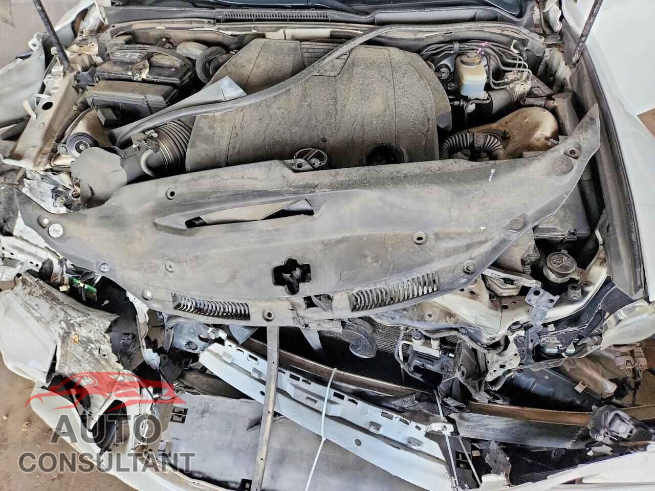LEXUS IS 2015 - JTHBF1D29F5074200