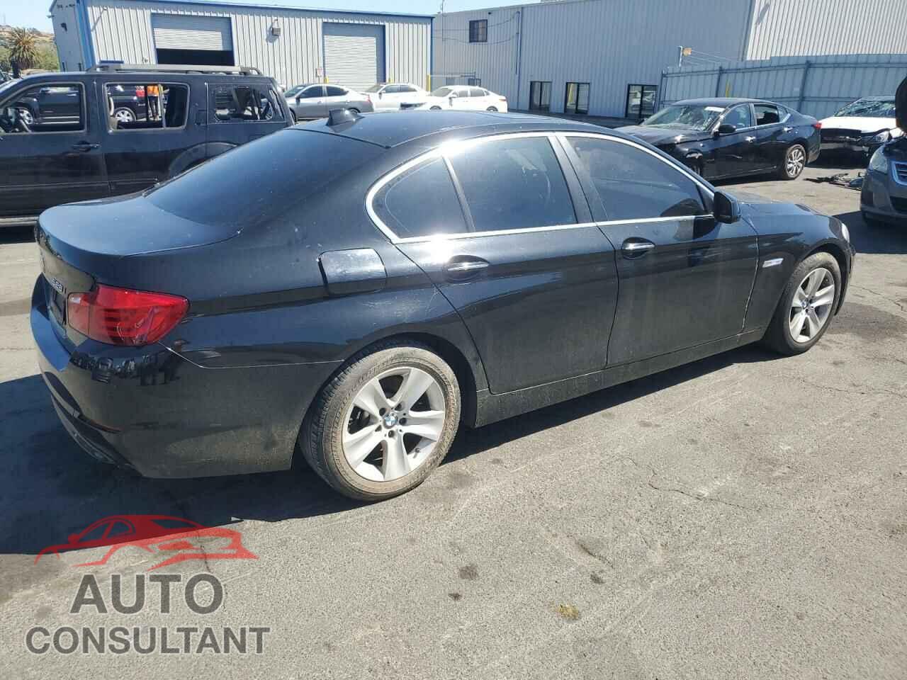 BMW 5 SERIES 2012 - WBAXG5C53CDX06226
