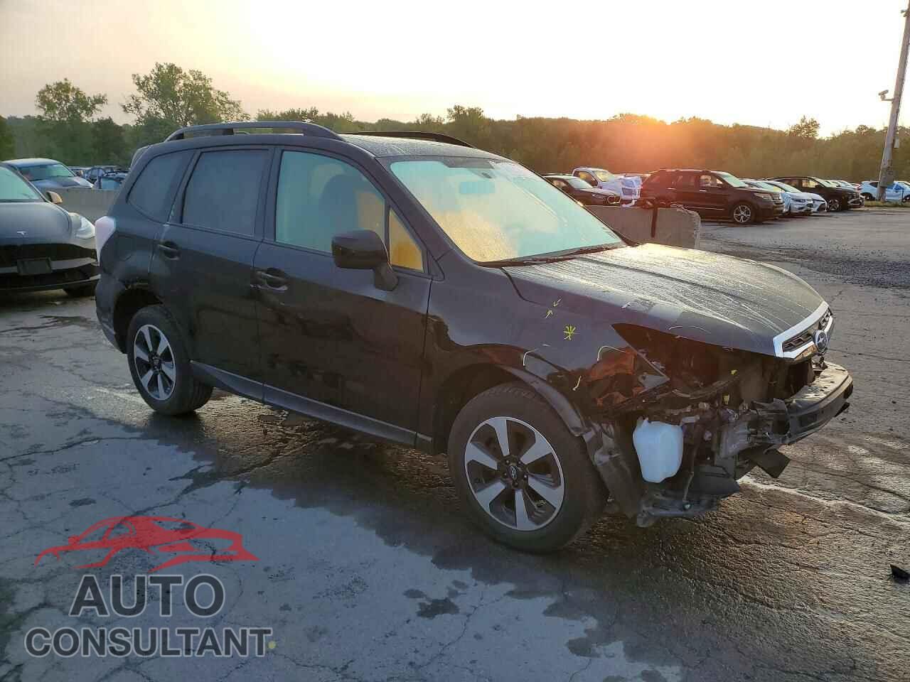 SUBARU FORESTER 2018 - JF2SJAGC2JH562580