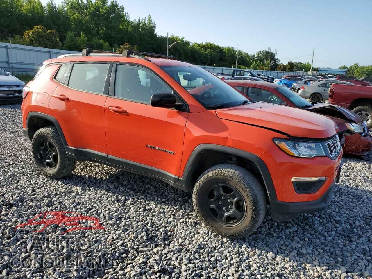 JEEP COMPASS 2018 - 3C4NJDAB7JT441347