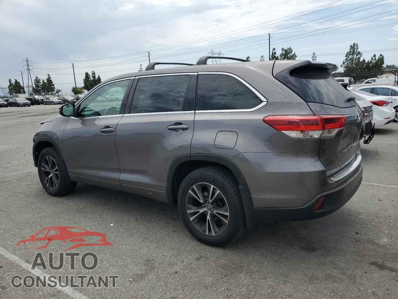 TOYOTA HIGHLANDER 2017 - 5TDZZRFH9HS228649