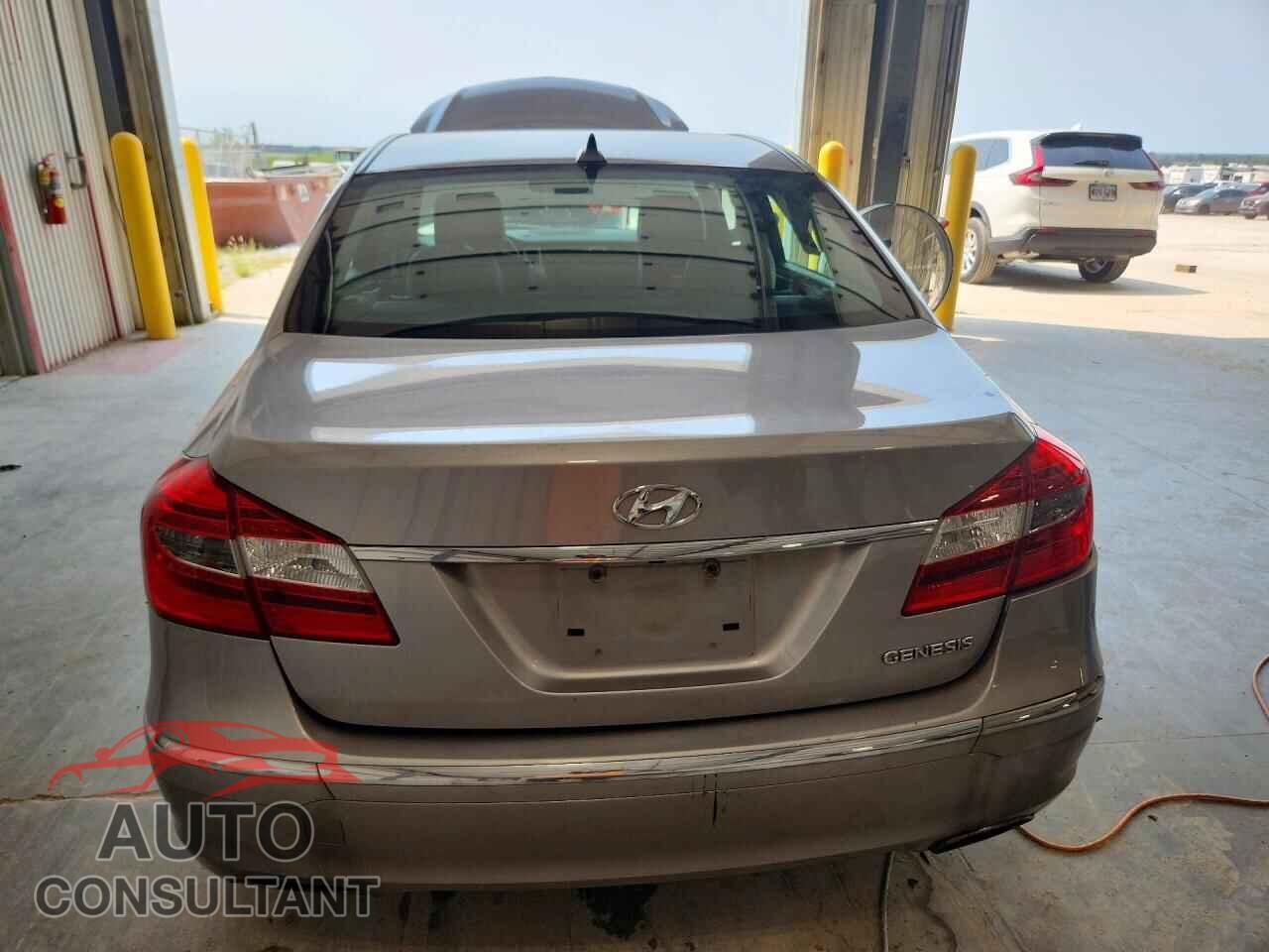 HYUNDAI GENESIS 2013 - KMHGC4DD7DU223883