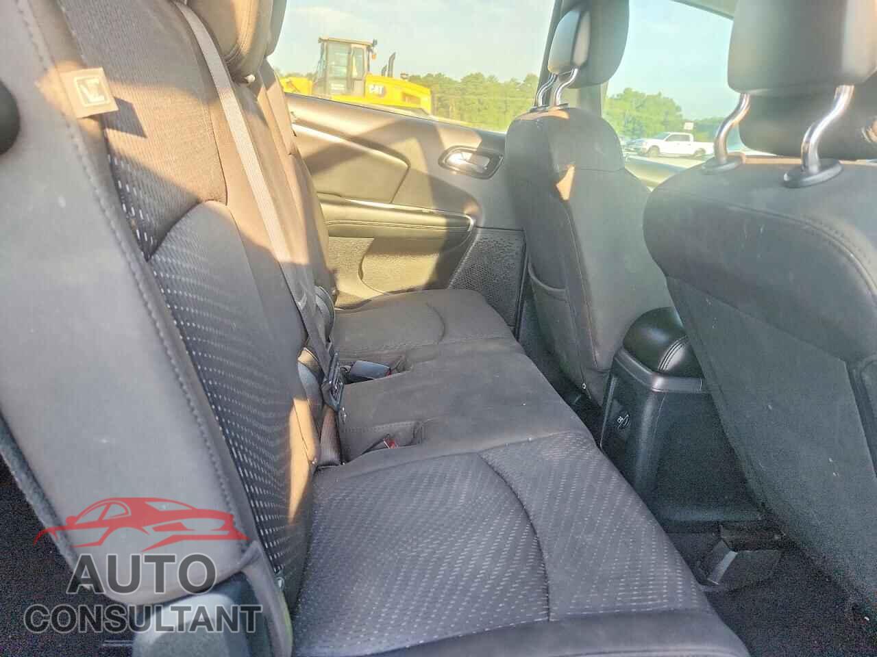 DODGE JOURNEY 2017 - 3C4PDCBB6HT554824