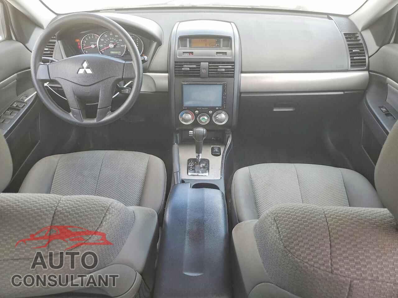 MITSUBISHI GALANT 2011 - 4A32B2FF6BE015437