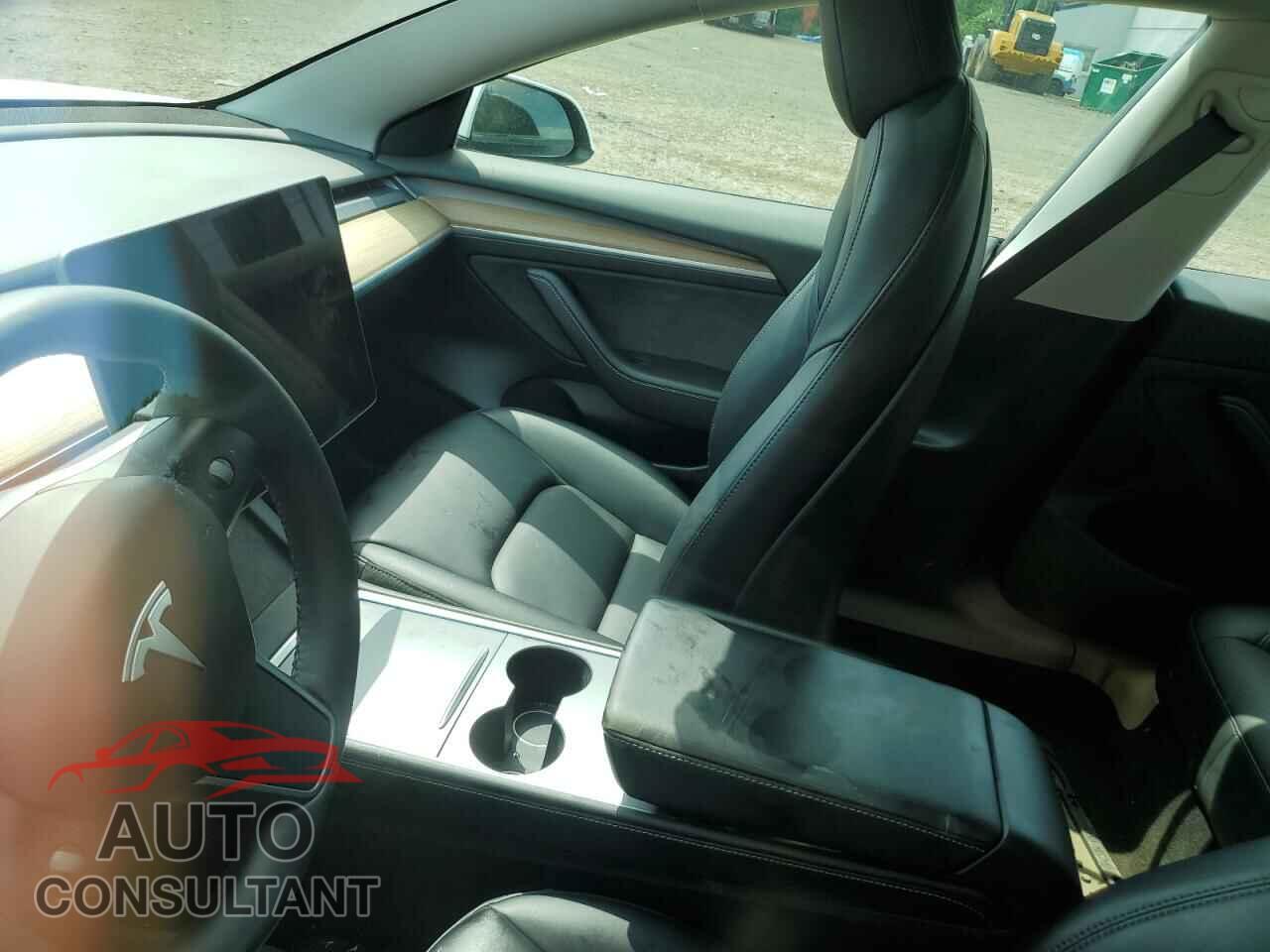 TESLA MODEL 3 2021 - 5YJ3E1EA4MF017591
