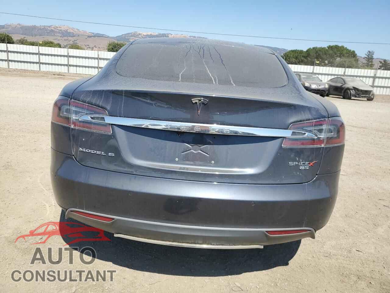 TESLA MODEL S 2014 - 5YJSA1H13EFP54155