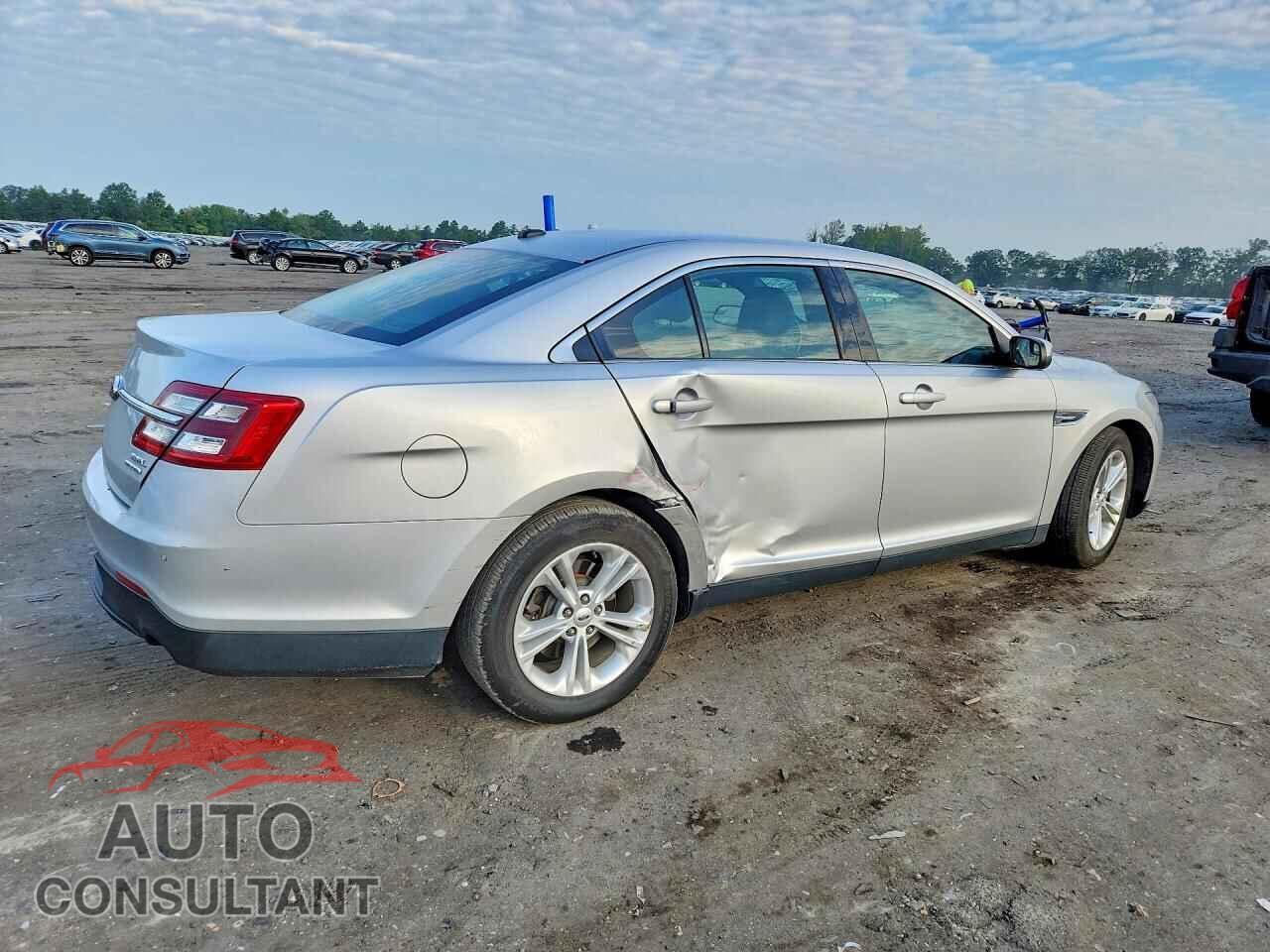 FORD TAURUS 2013 - 1FAHP2E8XDG207488