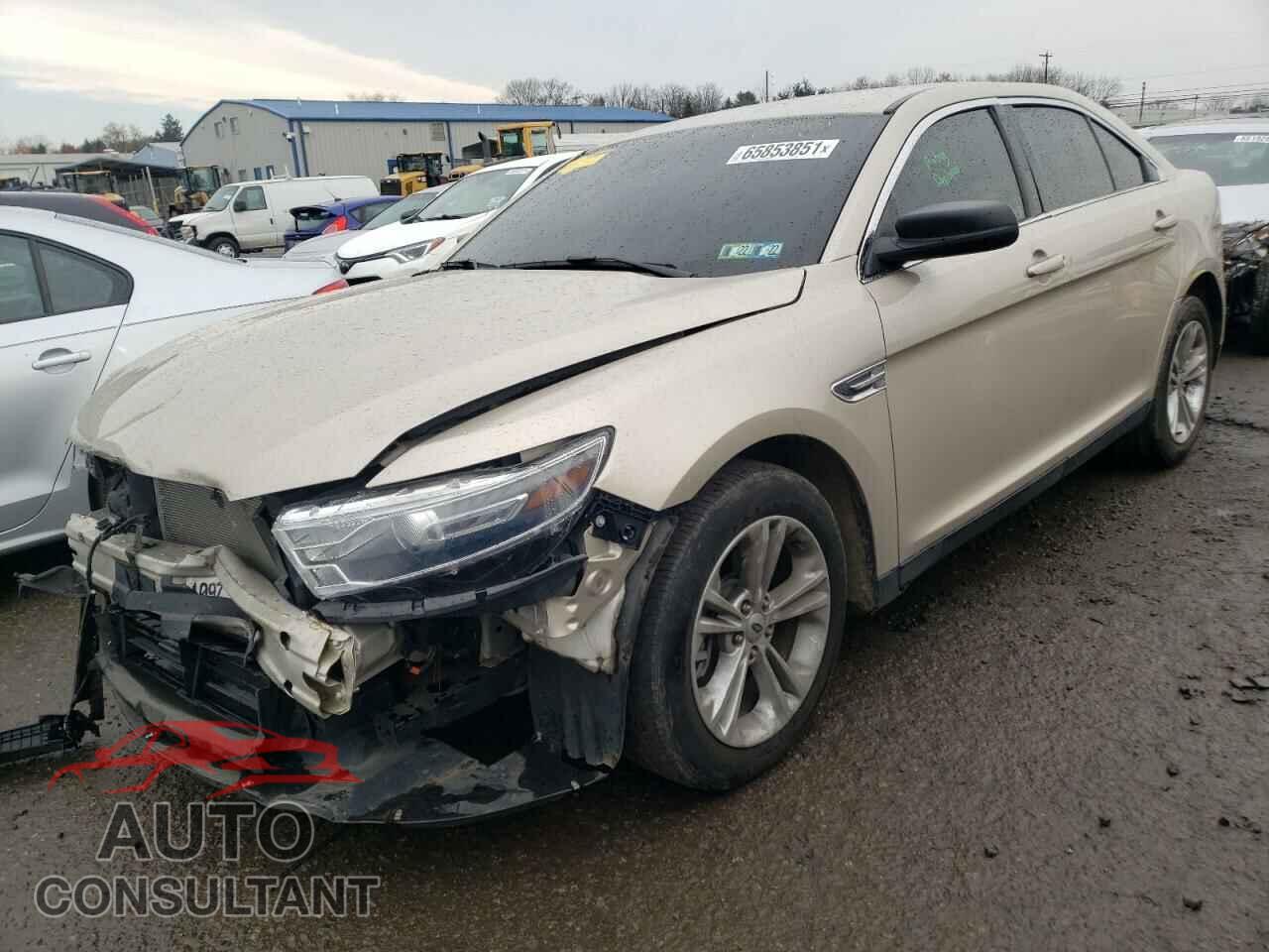 FORD TAURUS 2018 - 1FAHP2D85JG115380