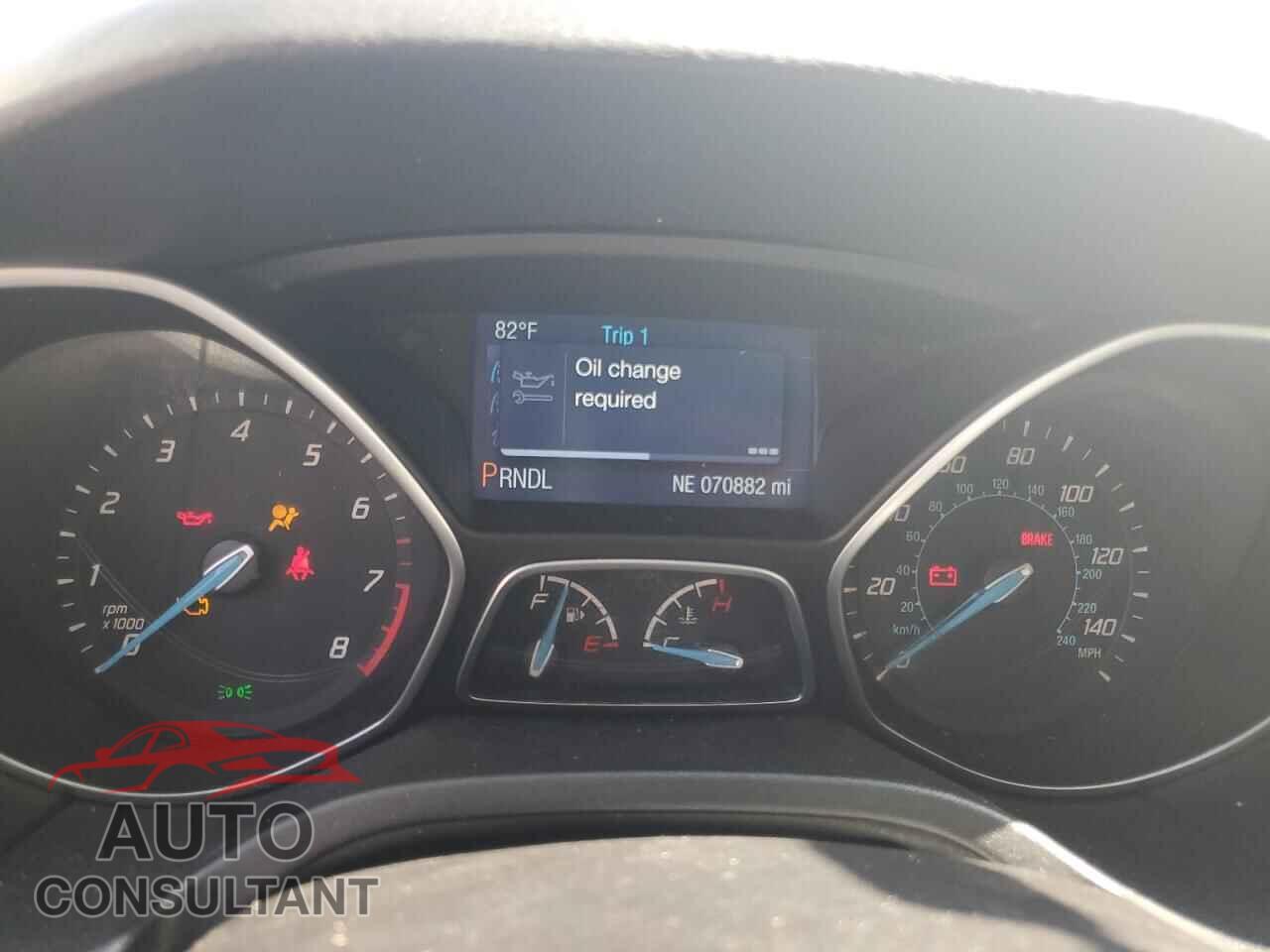 FORD FOCUS 2014 - 1FADP3F23EL447327