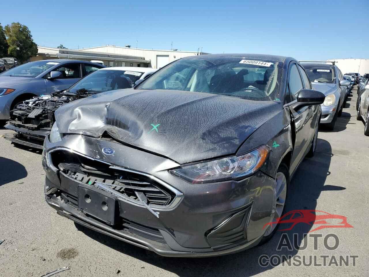 FORD FUSION 2020 - 3FA6P0LU4LR149672