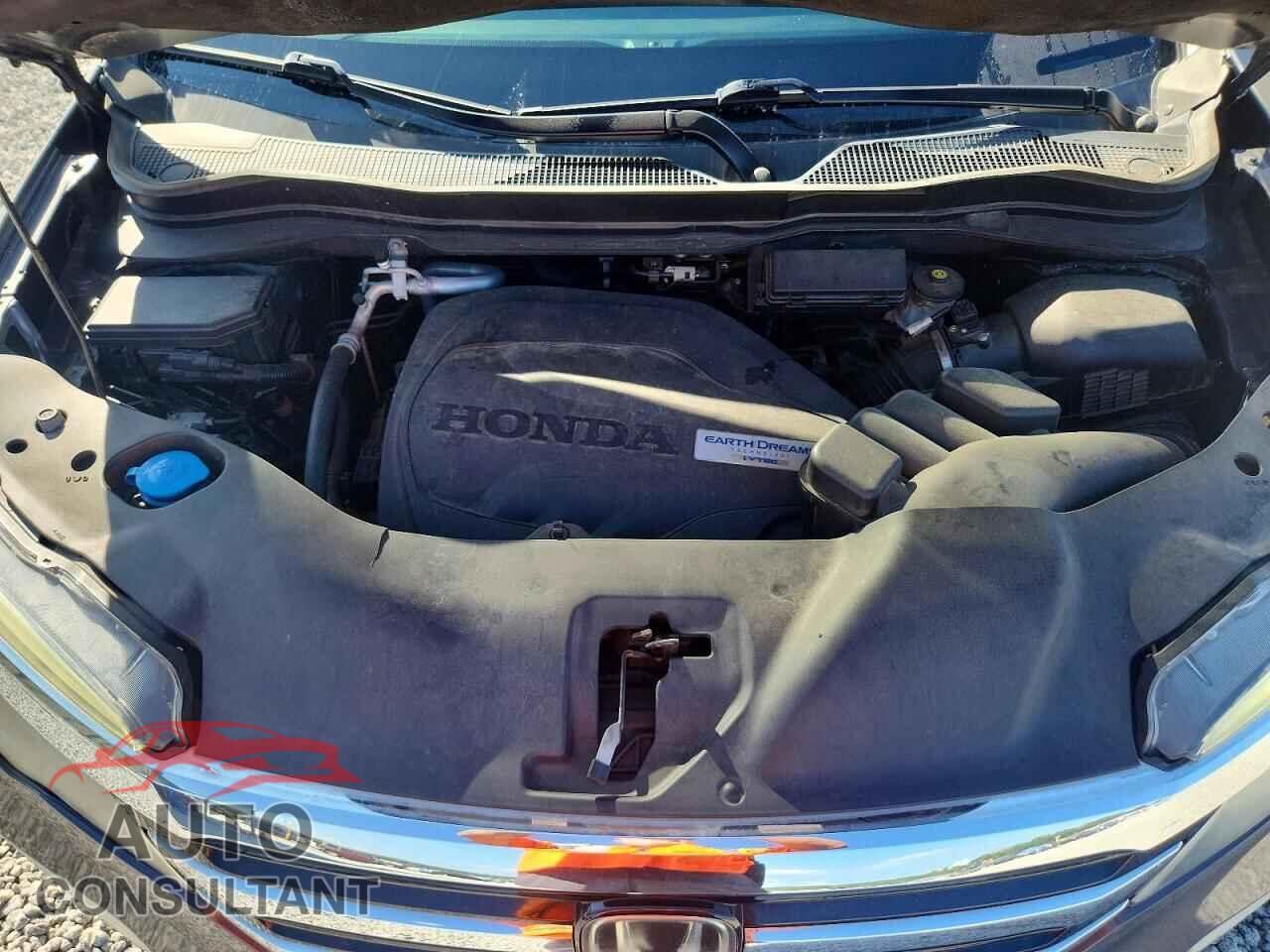 HONDA PILOT 2017 - 5FNYF6H93HB095075