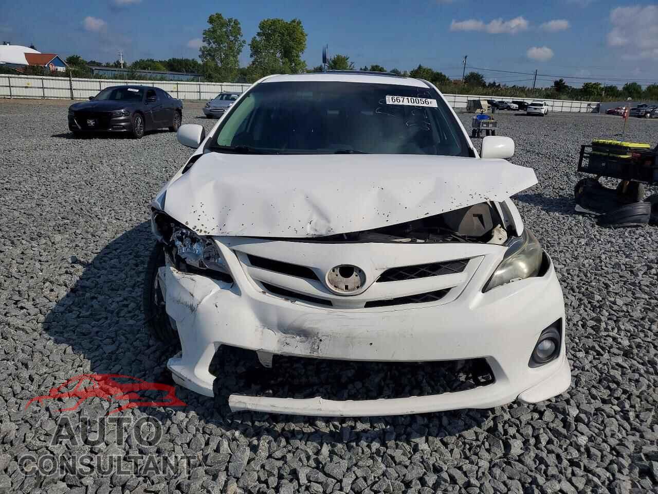 TOYOTA COROLLA 2012 - 2T1BU4EEXCC901945