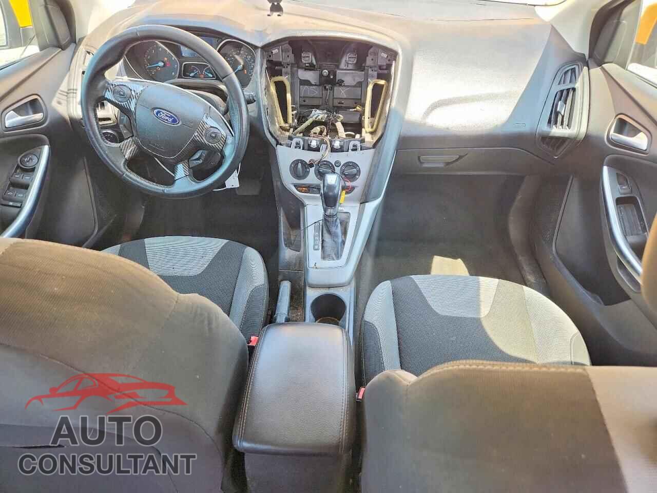 FORD FOCUS 2012 - 1FAHP3K24CL225397