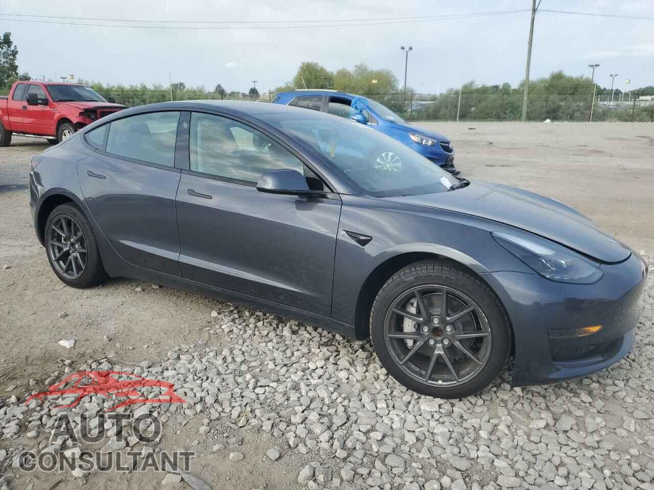 TESLA MODEL 3 2023 - 5YJ3E1EA0PF418401