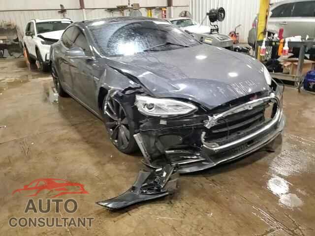 TESLA MODEL S 2014 - 5YJSA1H25EFP63142