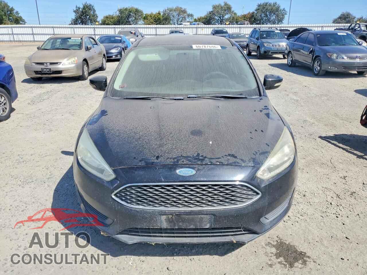 FORD FOCUS 2015 - 1FADP3F28FL301569