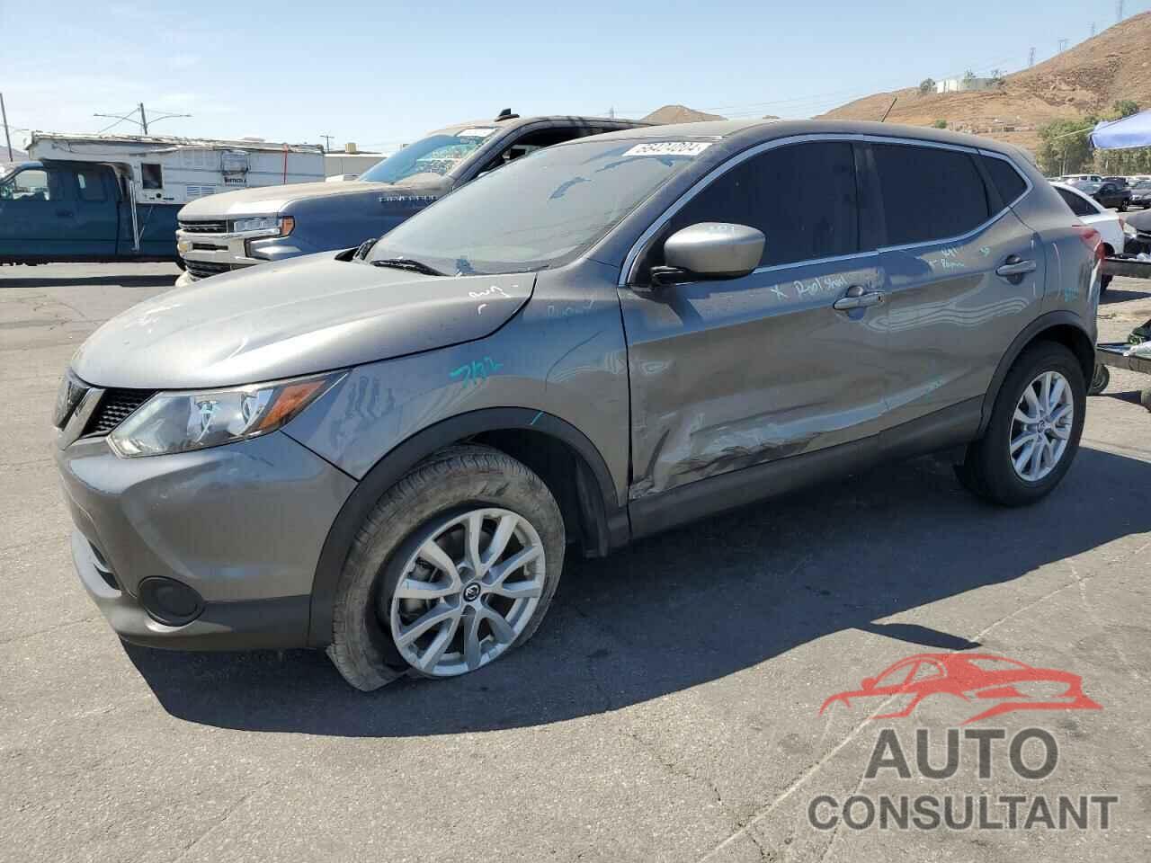 NISSAN ROGUE 2019 - JN1BJ1CP5KW524817