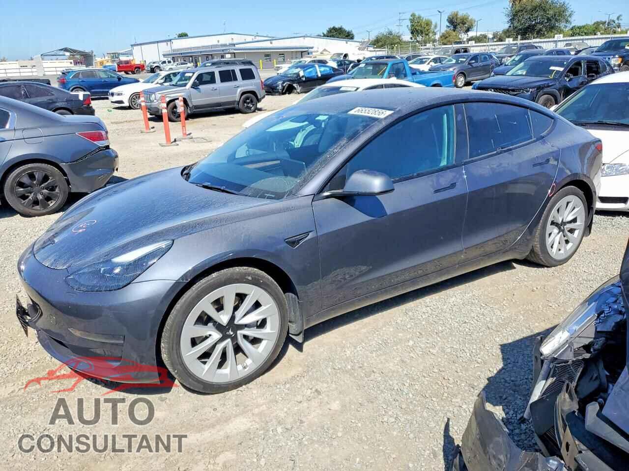 TESLA MODEL 3 2023 - 5YJ3E1EA5PF651738
