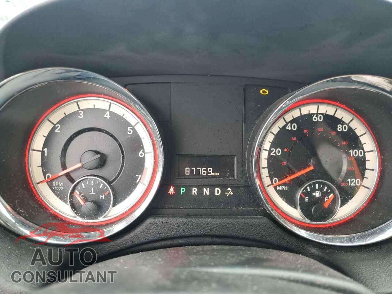 DODGE CARAVAN 2016 - 2C4RDGBG9GR211552