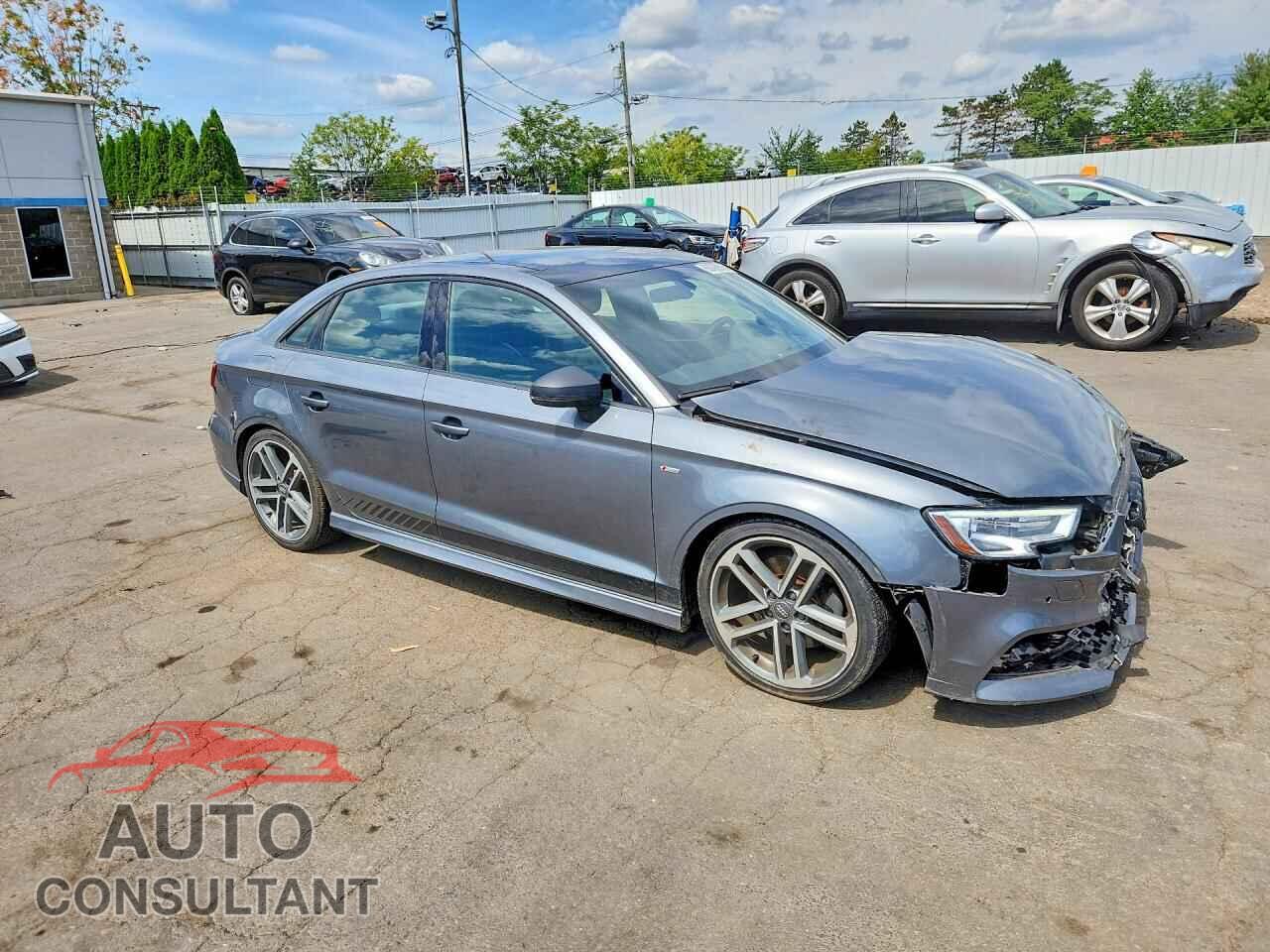AUDI A3 2017 - WAUJ8GFF3H1015239