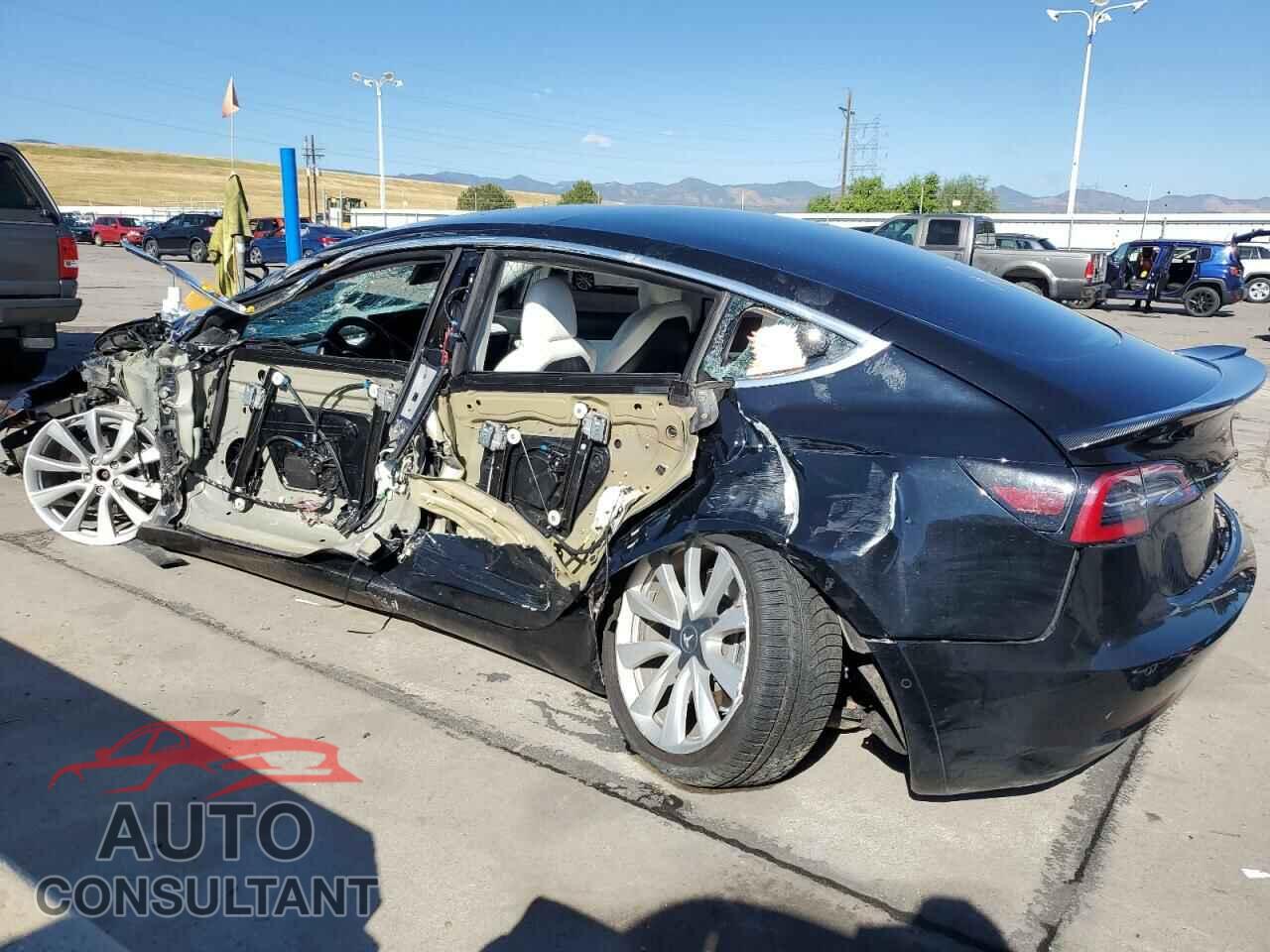 TESLA MODEL 3 2018 - 5YJ3E1EB2JF113031