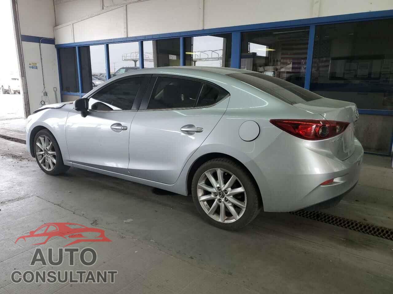 MAZDA 3 2017 - 3MZBN1V71HM116173