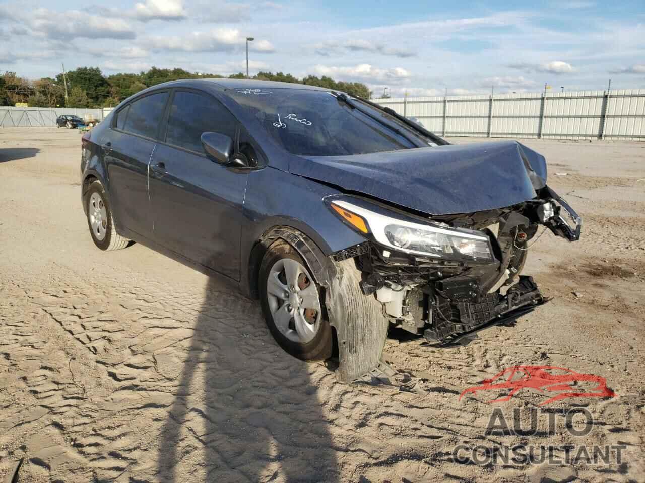 KIA FORTE 2018 - 3KPFL4A70JE192310