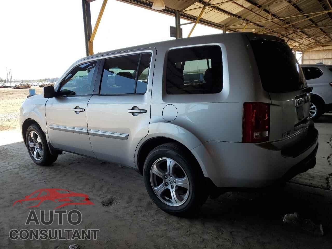 HONDA PILOT 2013 - 5FNYF3H73DB012199
