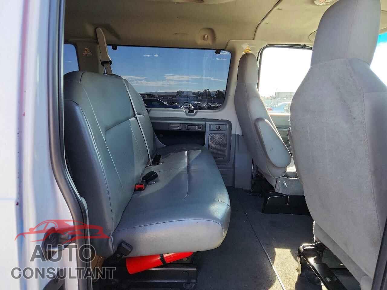 FORD ECONOLINE 2011 - 1FBSS3BL0BDA00219