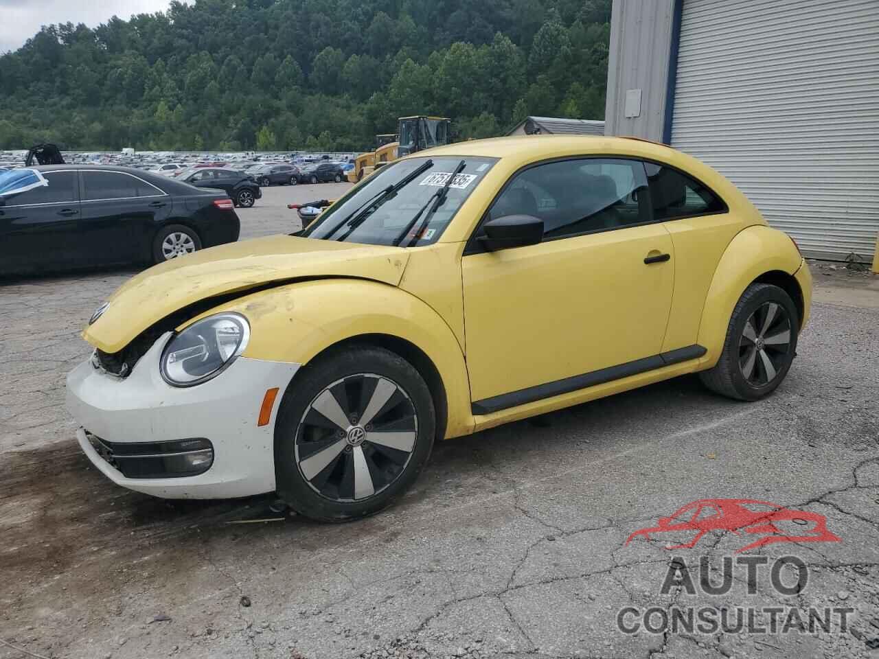 VOLKSWAGEN BEETLE 2015 - 3VWF17AT8FM614502