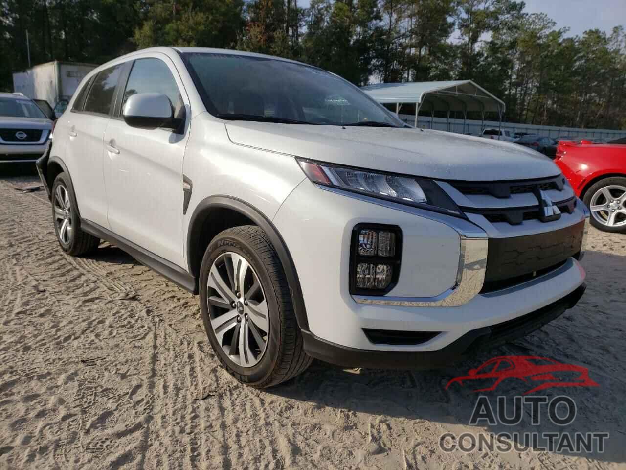 MITSUBISHI OUTLANDER 2021 - JA4APUAU2MU020784